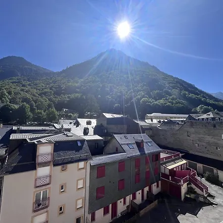 Apartmán Confort Familial A Cauterets, 4 Pers., Calme Et Bien Situe - Fr-1-812-75